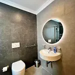 Casa vacanze Beautiful 4-bedroom Townhouse In