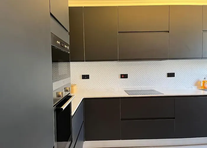 Beautiful 4-bedroom Townhouse In Sliema